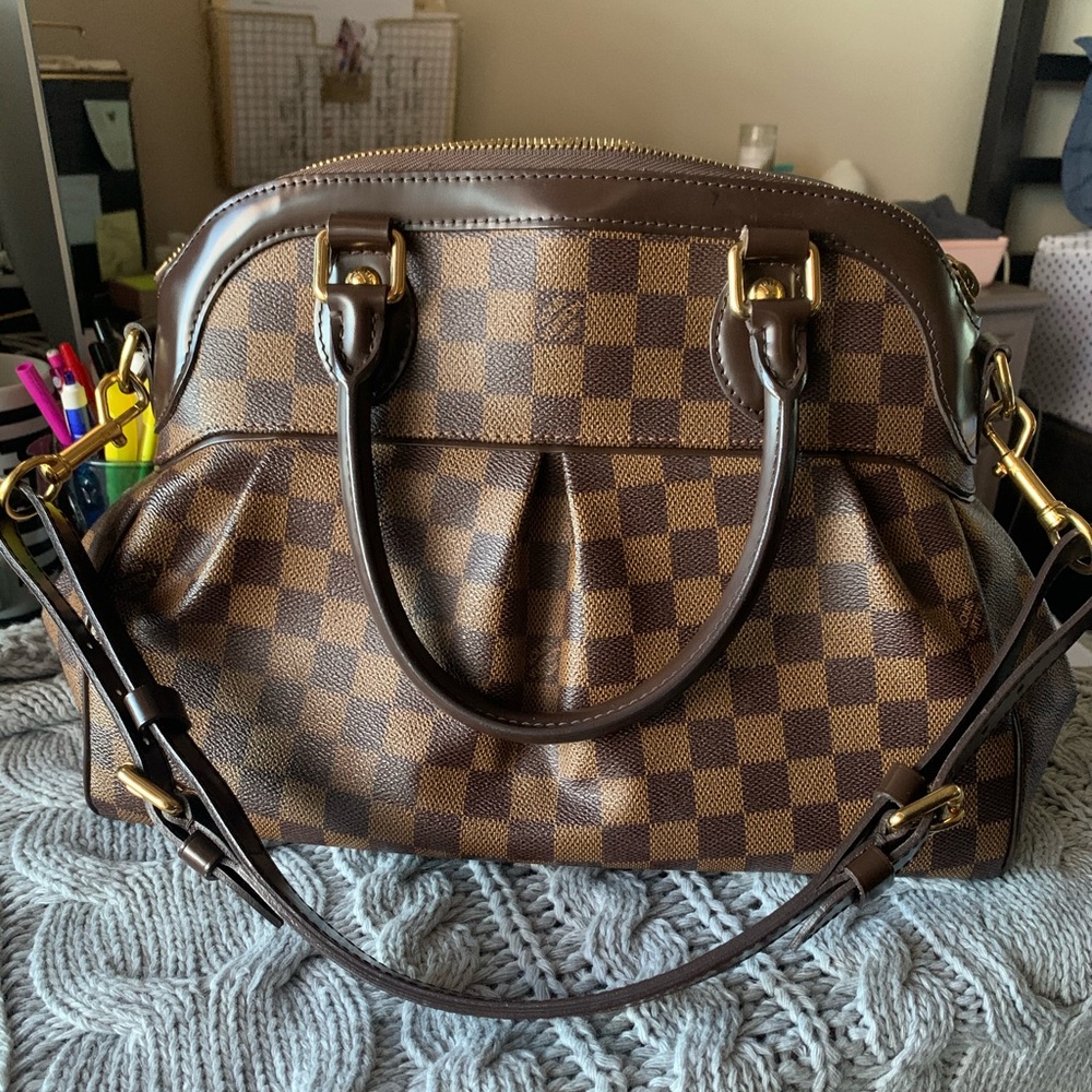 Louis Vuitton Trevi PM